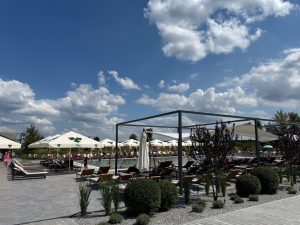 Басейни вже відкриті для відвідувачів!